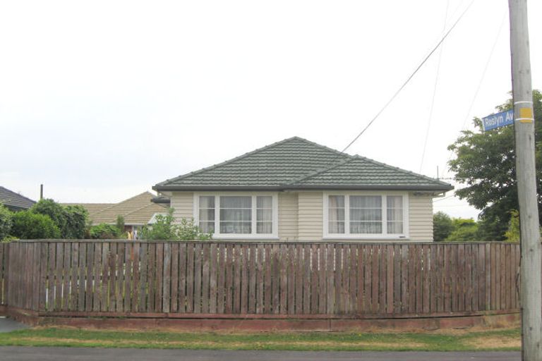 Photo of property in 38 Croziers Road, St Albans, Christchurch, 8052