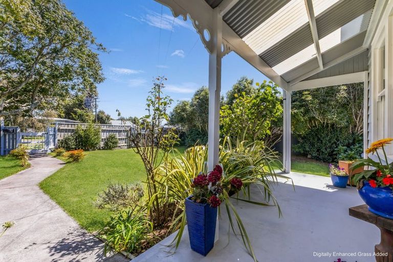 Photo of property in 12 Harris Street, Waitara, 4320