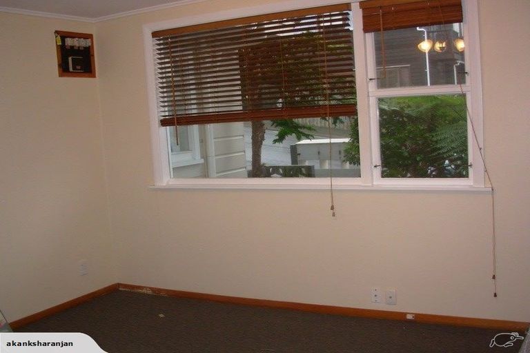 Photo of property in 87 Majoribanks Street, Mount Victoria, Wellington, 6011