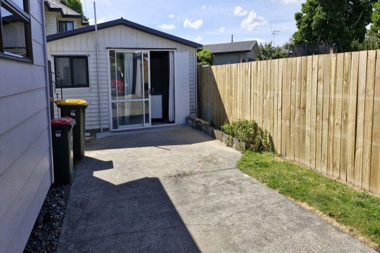 Photo of property in 69 Lewis Street, Glenview, Hamilton, 3206