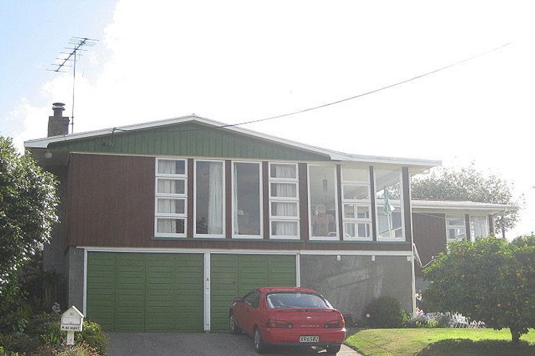 Photo of property in 16-16a Selwyn Avenue, Akaroa, 7520