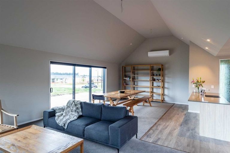 Photo of property in 43 Northburn Road, Wanaka, 9305