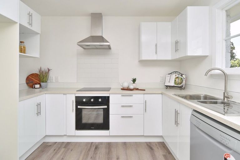 Photo of property in 3 Newport Street, Avondale, Christchurch, 8061