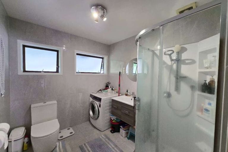 Photo of property in 3 Theodora Place, Mairangi Bay, Auckland, 0630