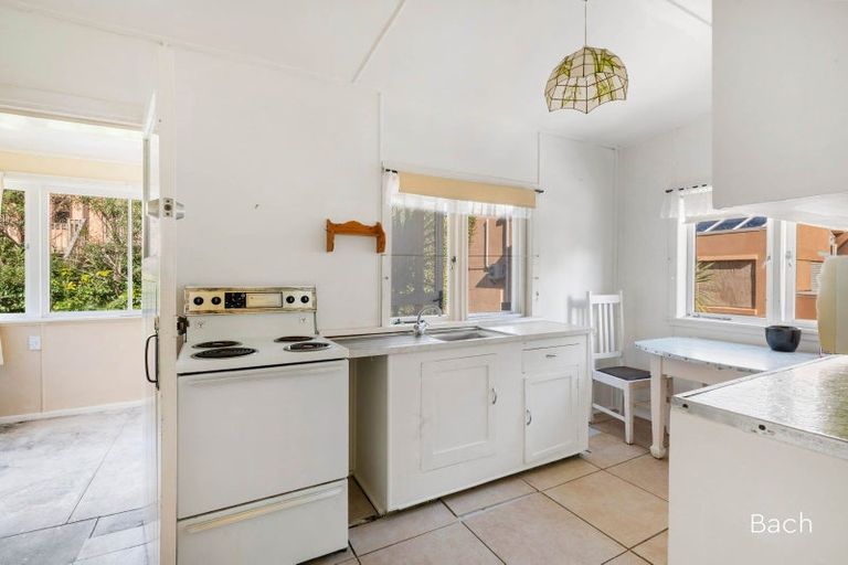 Photo of property in 4a Noel Avenue, Orewa, 0931