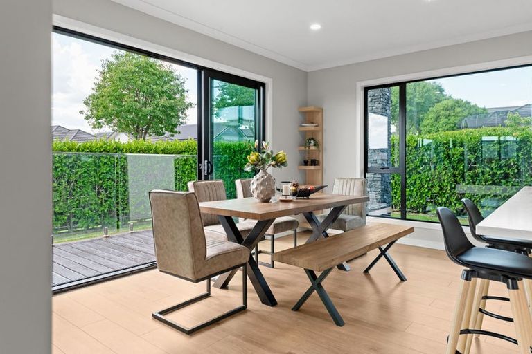 Photo of property in 8 Longbow Terrace, Flagstaff, Hamilton, 3210