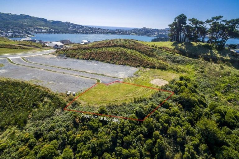 Photo of property in 8 Paul Adams Way, Aotea, 5024
