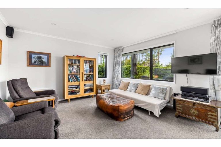 Photo of property in 5 Te Wairere Crescent, Kerikeri, 0230