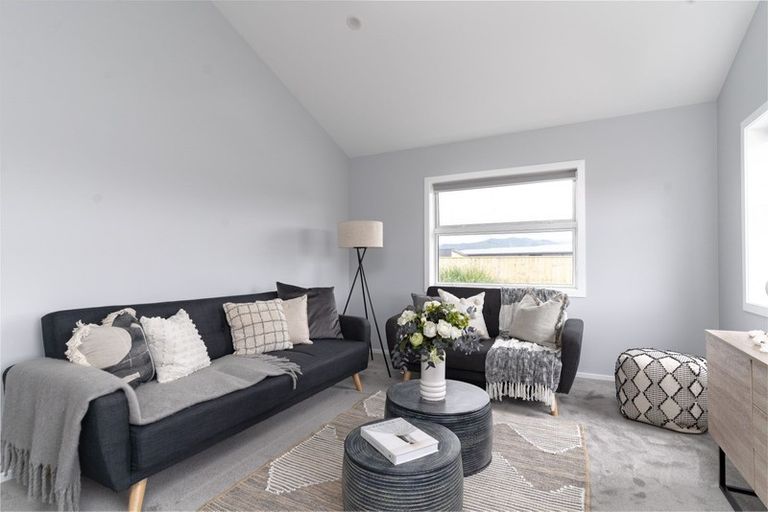 Photo of property in 3 Takahe Drive, Carterton, 5713