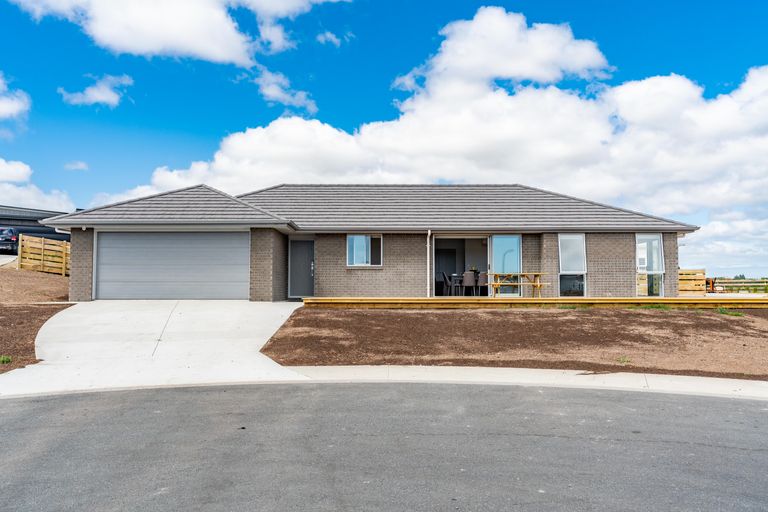 Photo of property in 26 Northcoast Place, Mangawhai Heads, Mangawhai, 0505