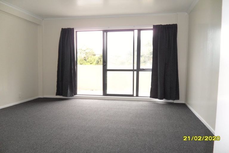 Photo of property in 4 London Road, Korokoro, Lower Hutt, 5012