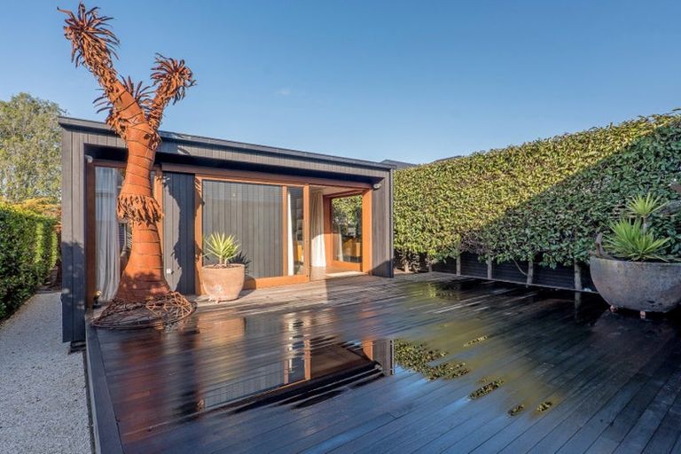 Photo of property in 97 Office Road, Merivale, Christchurch, 8014