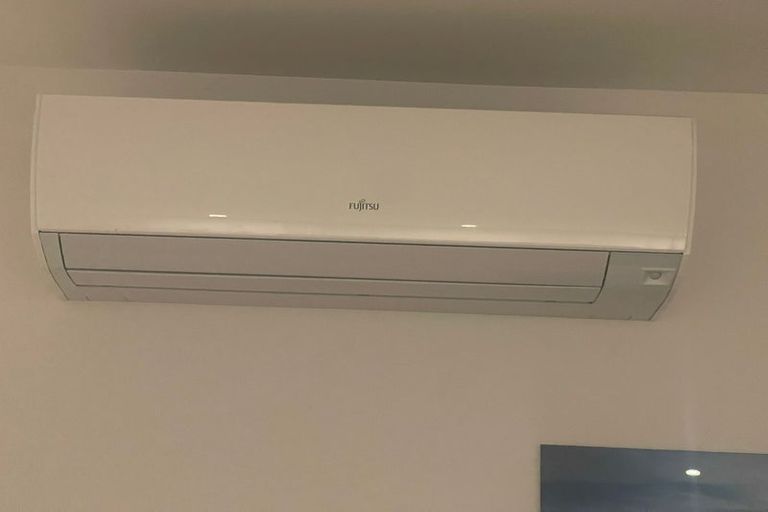 Photo of property in 25 Kahawairahi Drive, Beachlands, Auckland, 2018