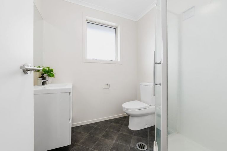 Photo of property in 25 Chiefs Court, Hamilton East, Hamilton, 3216