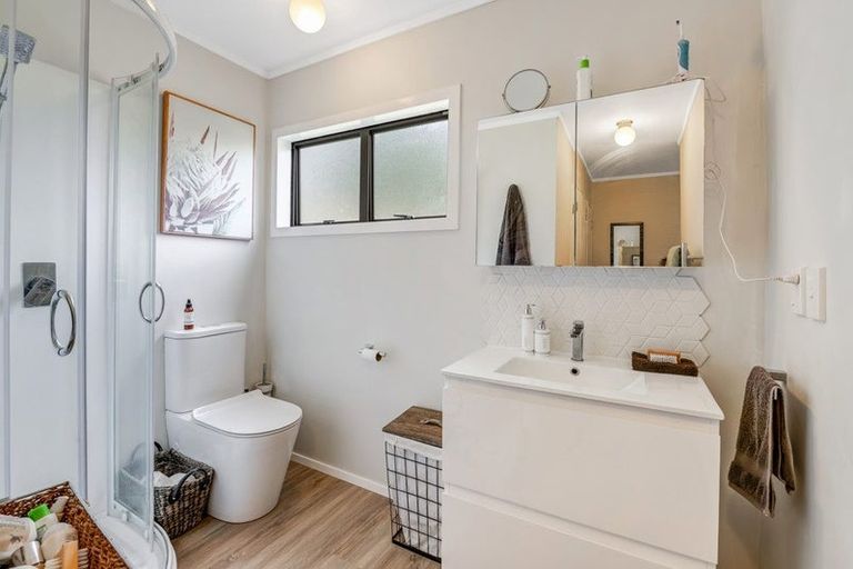 Photo of property in 414 Kaipara Coast Highway, Helensville, Kaukapakapa, 0871