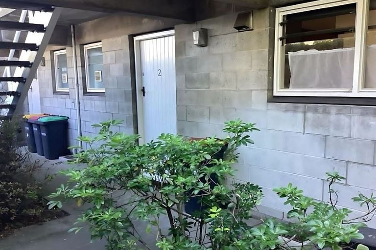 Photo of property in 142 Waimairi Road, Ilam, Christchurch, 8041