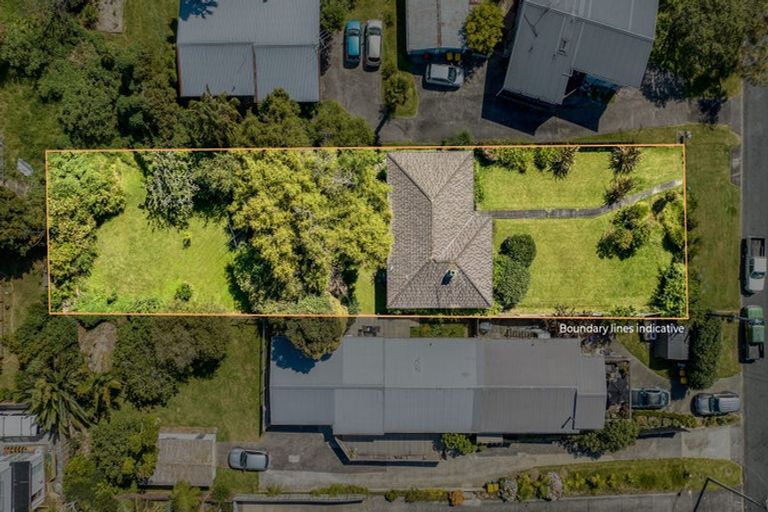 Photo of property in 20 Glenvar Road, Torbay, Auckland, 0630