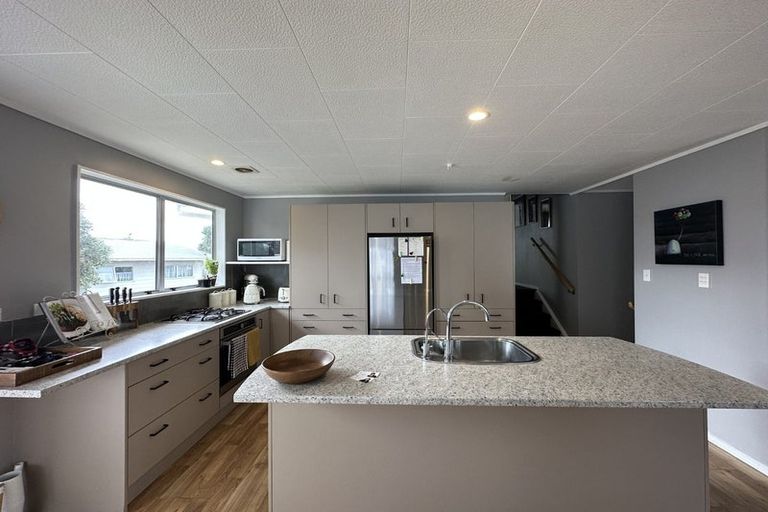 Photo of property in 15 Raupo Place, Tikipunga, Whangarei, 0112