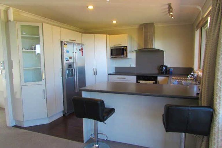 Photo of property in 52 Ngawhatu Road, Stoke, Nelson, 7011