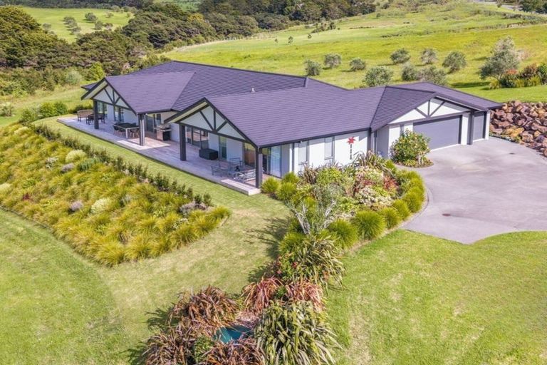 Photo of property in 53 Robert Hastie Drive, Mangawhai, 0573