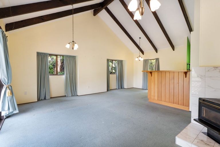 Photo of property in 7 Woolwich Close, Whitby, Porirua, 5024