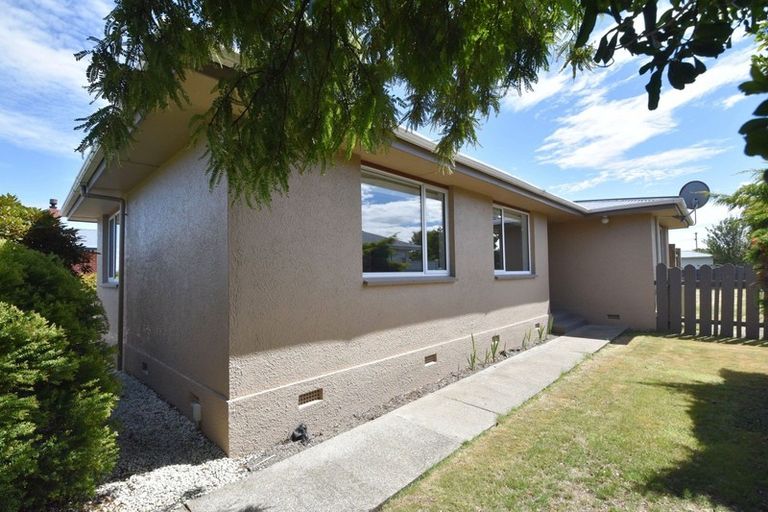 Photo of property in 30 Moray Crescent, Grasmere, Invercargill, 9810