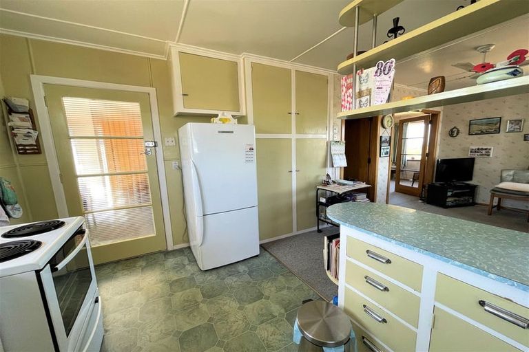 Photo of property in 5 Stevenson Street, Balclutha, 9230