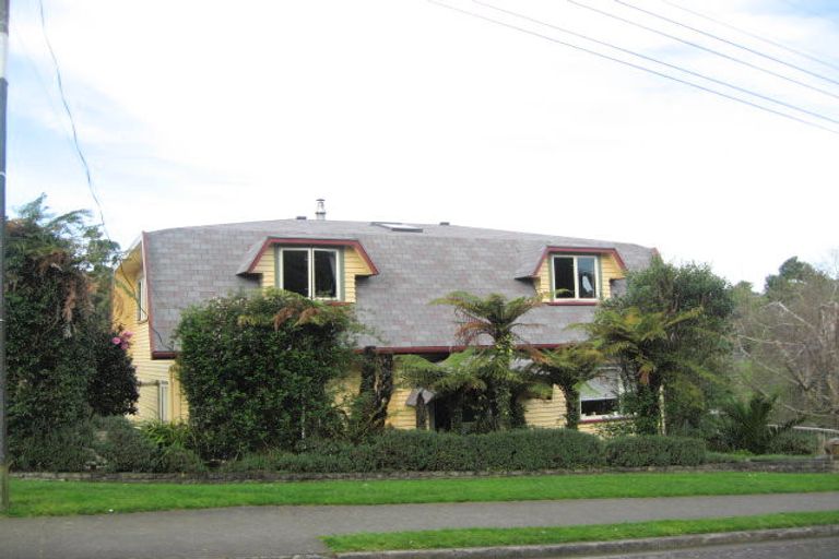 Photo of property in 27 Fernleigh Street, Ferndale, New Plymouth, 4310