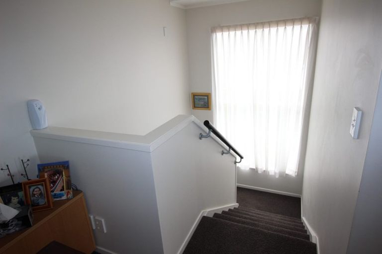 Photo of property in 25a Brightside Road, Stanmore Bay, Whangaparaoa, 0932