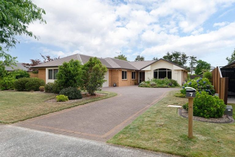 Photo of property in 7 Buchanan Place, Huntington, Hamilton, 3210