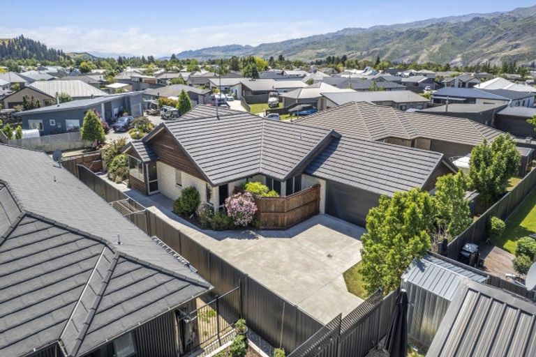 Photo of property in 8 Excelsior Place, Cromwell, 9310