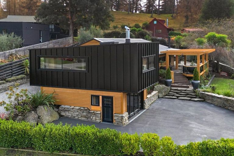 Photo of property in 54 Bills Way, Wanaka, 9305