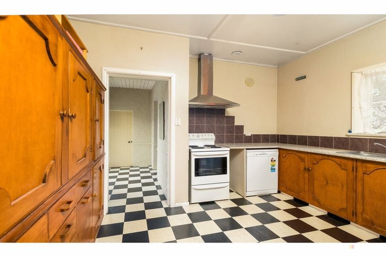 Photo of property in 3 Town Belt, Waimate, 7924