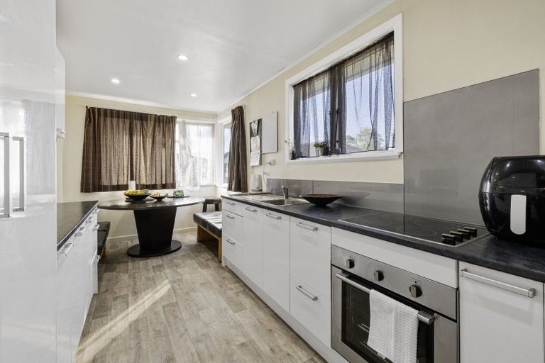 Photo of property in 33 Bellingham Crescent, Fordlands, Rotorua, 3015