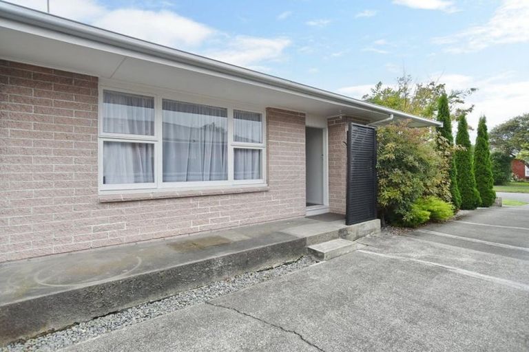 Photo of property in 43 Roberta Drive, Somerfield, Christchurch, 8024