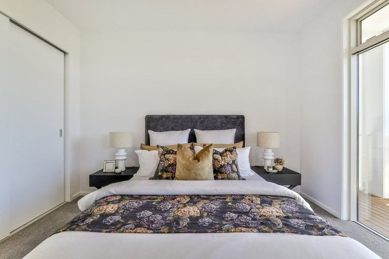 Photo of property in 141 Hibiscus Drive, Orewa, 0931