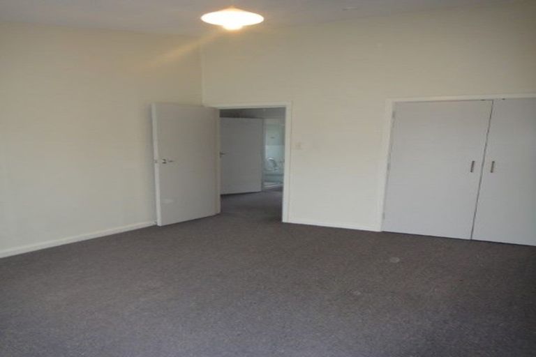 Photo of property in 11a Renfrew Street, Upper Riccarton, Christchurch, 8041
