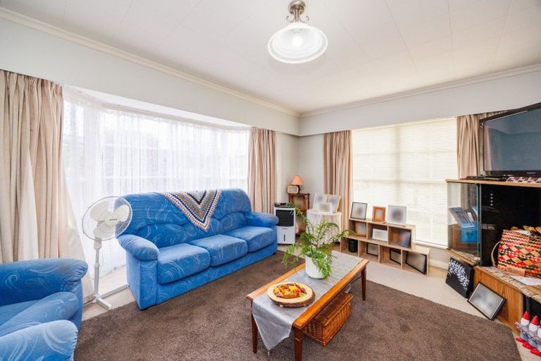 Photo of property in 14 Mudgway Place, Awapuni, Palmerston North, 4412