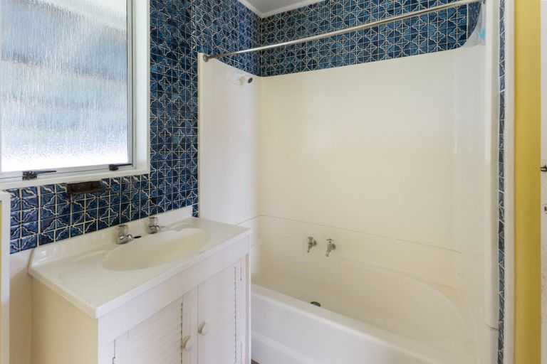 Photo of property in 2 Ranfurly Terrace, Raetihi, 4632