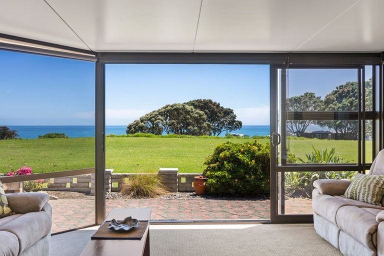 Photo of property in 18a Birdwood Avenue, Moturoa, New Plymouth, 4310