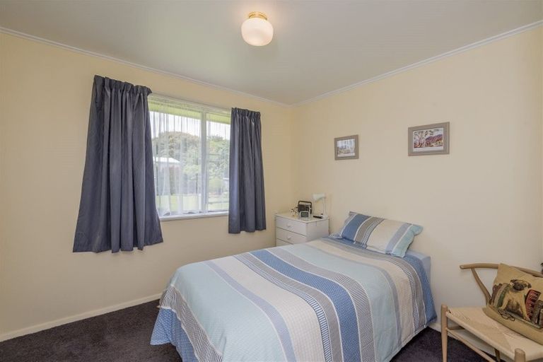 Photo of property in 12 Baden Street, Levin, 5510