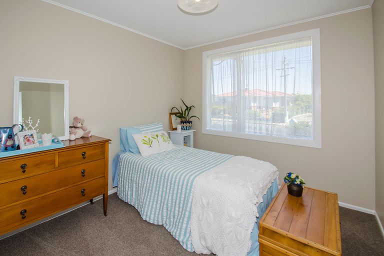 Photo of property in 17 Duff Place, Mosgiel, 9024