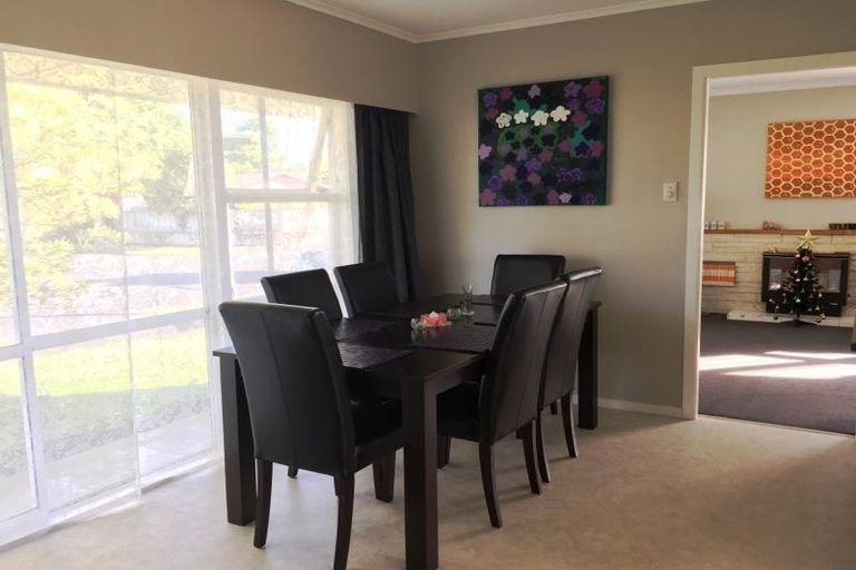 Photo of property in 44 Southsea Crescent, Silverdale, Hamilton, 3216