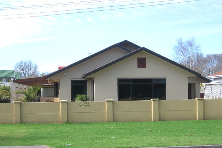 Photo of property in 508 Devonport Road, Tauranga South, Tauranga, 3112