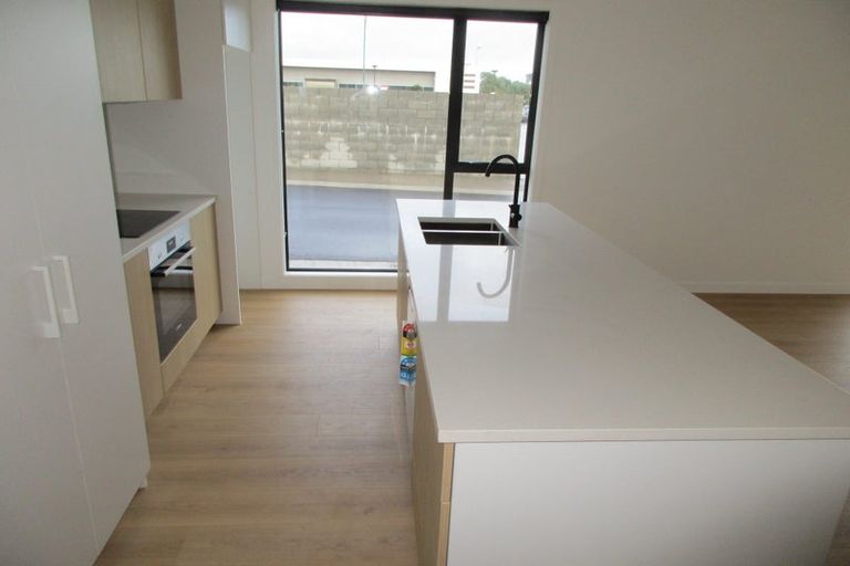 Photo of property in 1/10 Trieste Way, Paraparaumu, 5032