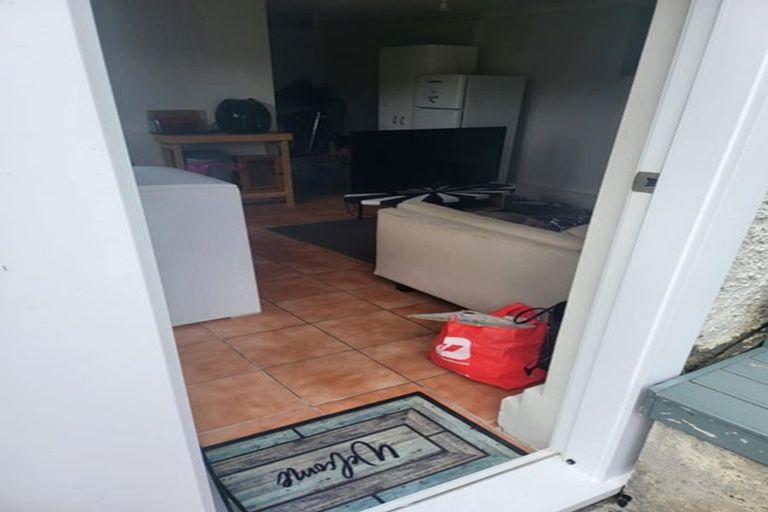 Photo of property in 18a Travancore Street, Island Bay, Wellington, 6023