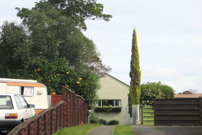Photo of property in 25 Meadowland Street, Matua, Tauranga, 3110