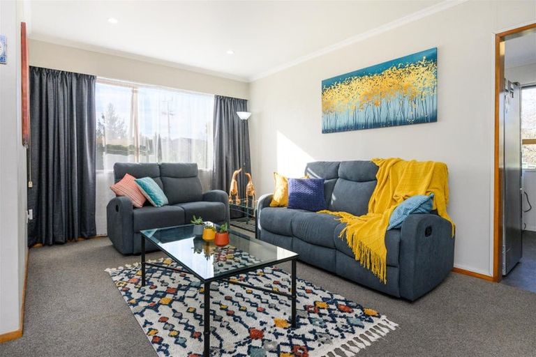 Photo of property in 21 Flower Street, Bulls, 4818