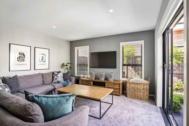 Photo of property in 53 Awatira Drive, Papamoa Beach, Papamoa, 3118