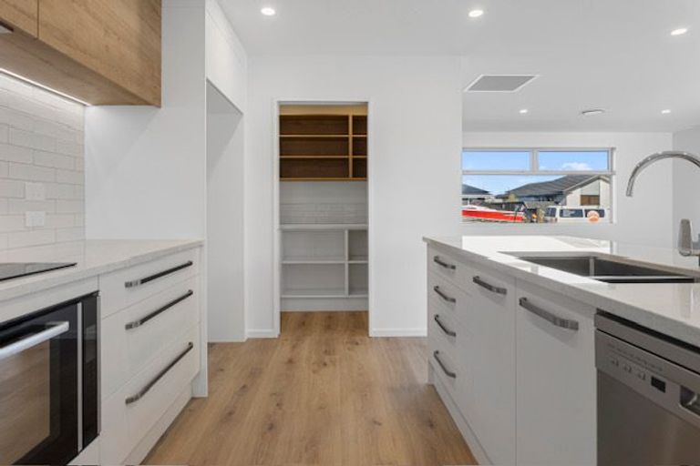 Photo of property in 21 Helicon Street, Pegasus, 7612